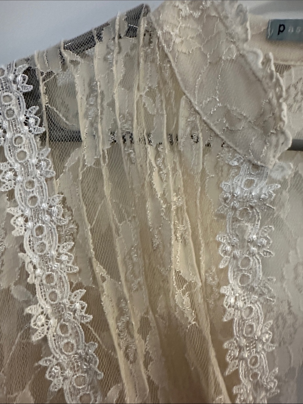 Sheer Lace Kimono Robe in Cream vintage 1 bottom loose - Picture 5 of 16